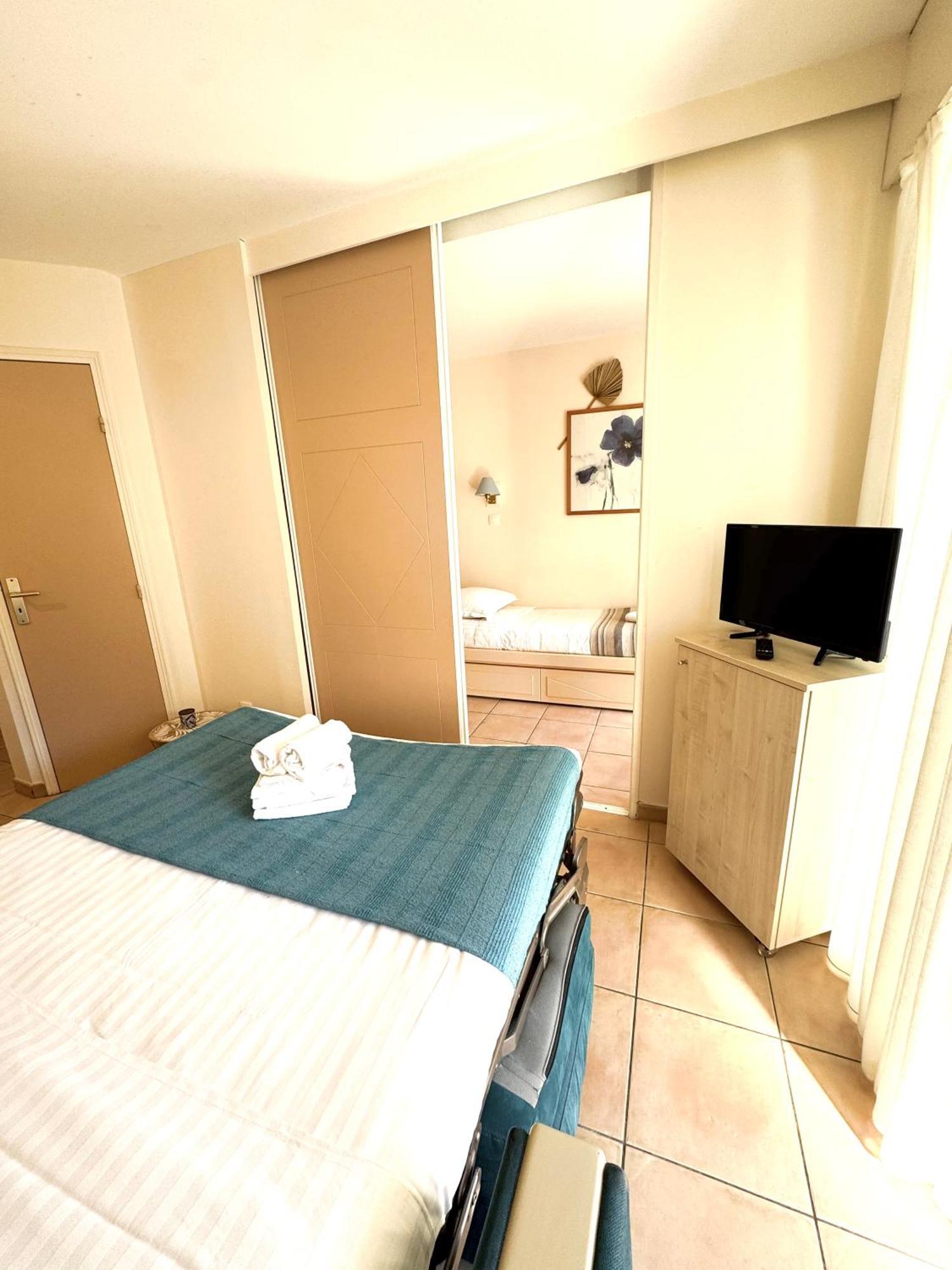 Les Rivages 2P Terrasse Parking Apartment Menton Exterior photo