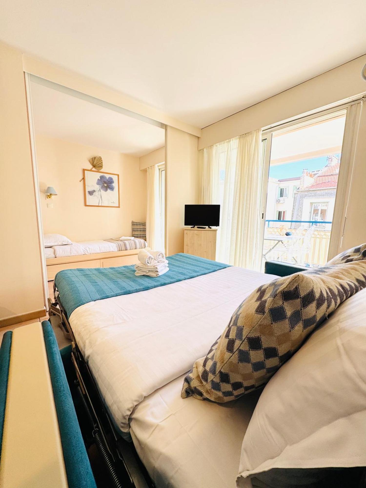 Les Rivages 2P Terrasse Parking Apartment Menton Exterior photo